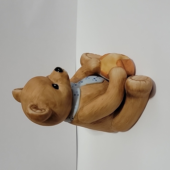 Homco Porcelain Teddy Bear With Honey Pot - Picture 4 of 6